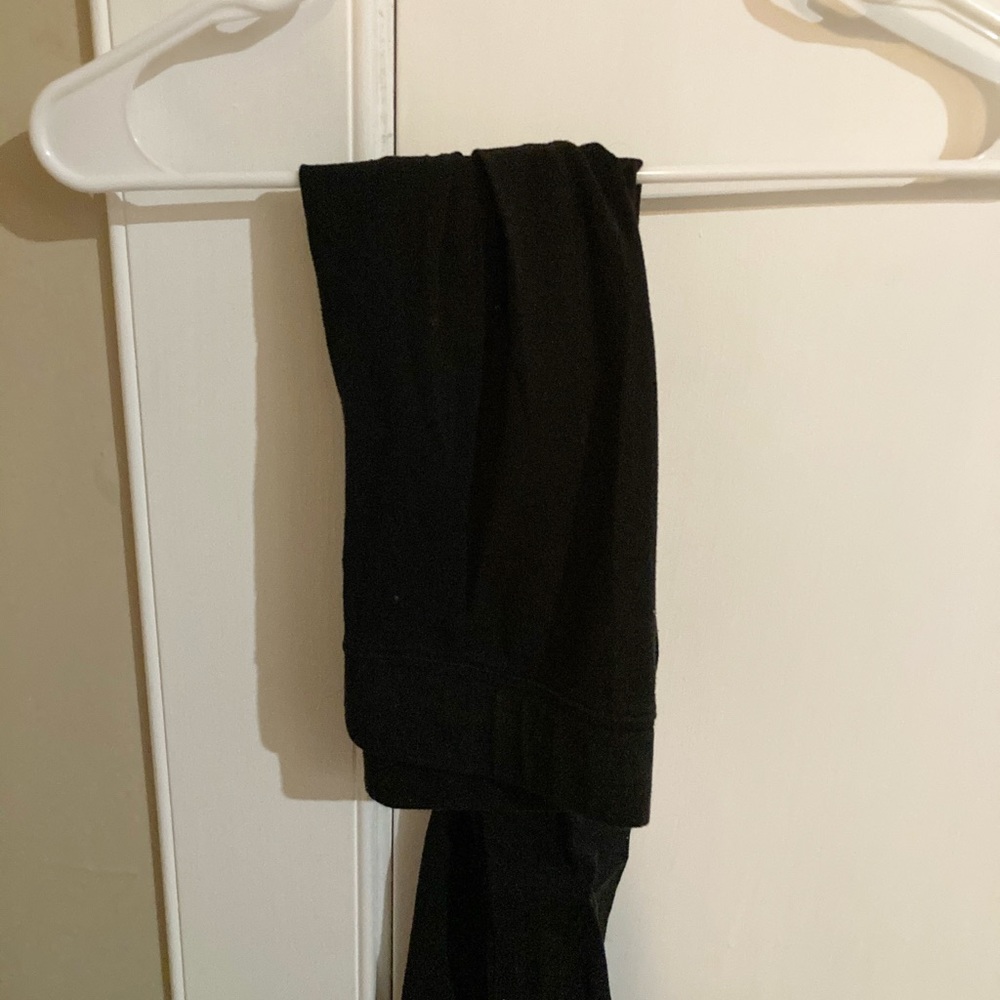yoga pants